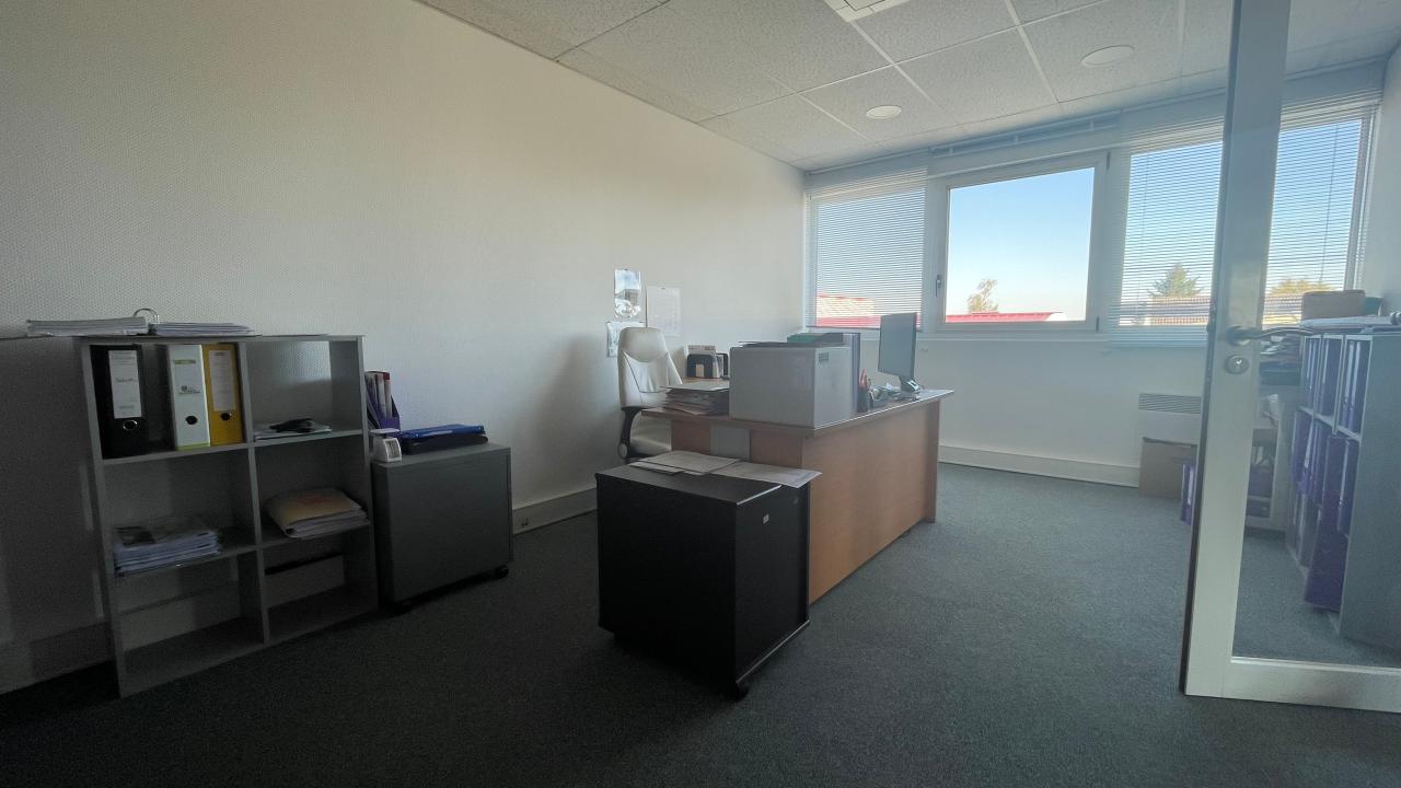 Local d'activité Les Essarts-le-Roi 162m² Vente local d'activité Les Essarts-le-Roi Yvelines OVACT2531211 7